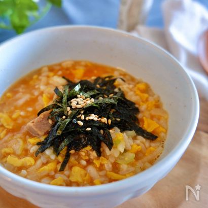 【冷凍炒飯アレンジ】３分で完成！スープたっぷり旨辛クッパ