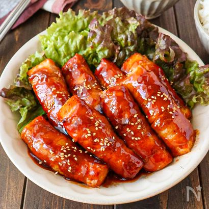 【天才的に旨い♡厚揚げの甘辛豚巻き】トッポギ風で食べ応え◎