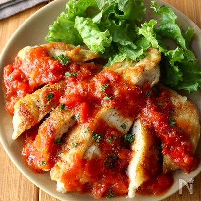 ワンパン10分！【鶏むねチキンステーキ☆トマトガーリック】