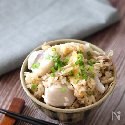 うどんスープで激旨!里芋とまいたけとお揚げの炊き込みご飯