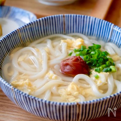 【簡単5分♪梅のせ卵とじうどん】風邪予防&対策に！