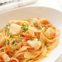 ホタテのトマトクリームパスタ