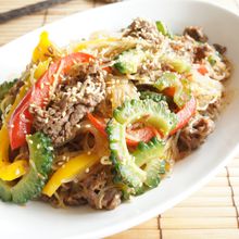 牛肉とゴーヤの生姜炒め
