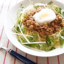 肉みそパスタ