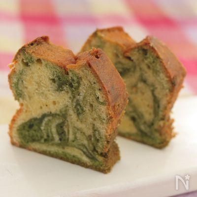 抹茶マーブルパウンドケーキ
