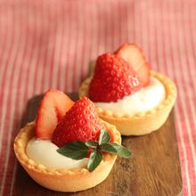 いちごのヨーグルトクリームタルト