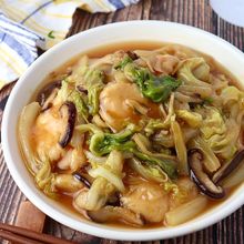 とろ～り温まる♪鶏むね肉と白菜の生姜とろみ炒め煮