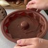 レンジで5分！簡単【クグロフ】クリスマスケーキの工程3
