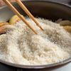 新玉ネギとチキンのレモンバターパエリアの工程3
