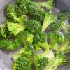 【パパッと作れる！】ブロッコリーとツナの塩昆布マヨ和えの工程1