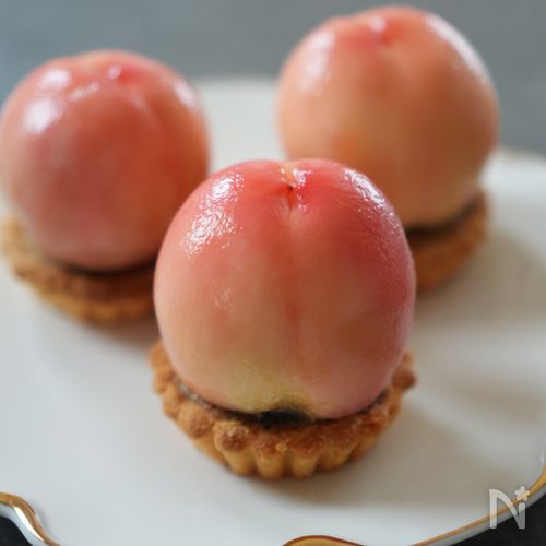 【おうちカフェ】米粉のまるごと桃タルト