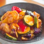 夏野菜たっぷり！ごはんがすすむ酢鶏