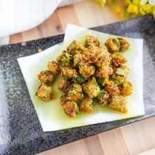 【オクラの唐揚げ】おやつ感覚で食べれるカレー醤油味！