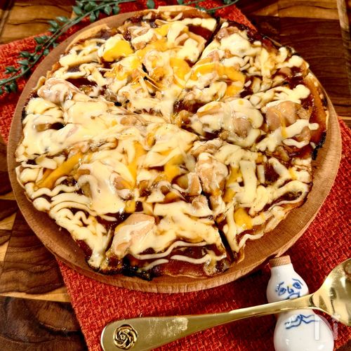 クリスピー照りマヨチキンピザ風