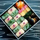 椎茸つくねとおしゃれなのり弁　見せる和弁当