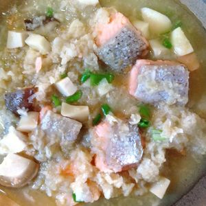 チョロリスの作ってみた!投稿(【鮭ときのこのれんこん煮】すりおろし蓮根の風味が最高♪)