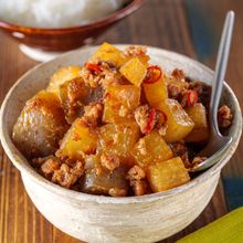 【我が家自慢のごはん泥棒】豚ひき肉と大根こんにゃくの甘辛煮