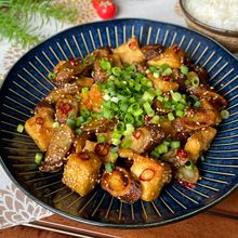 濃いめの味付けでご飯がすすむ!「甘辛ごぼう厚揚げ」