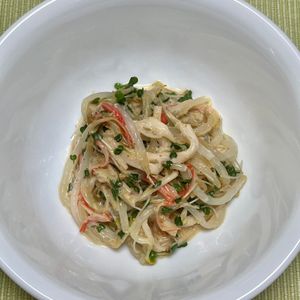キャピタンの作ってみた!投稿(【免疫・美肌力アップ！】豆苗とかにかまの胡麻マヨ旨サラダ♪)