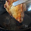 若鶏としめじのパエリアの工程1