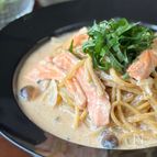 パスタの別茹で不要✨とろける鮭のクリームパスタ🍝