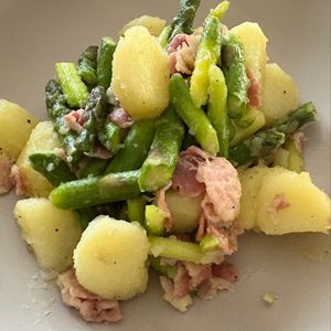 Rikoの作ってみた!投稿(アスパラベーコンとポテトのコンソメチーズソテー【#作り置き】)