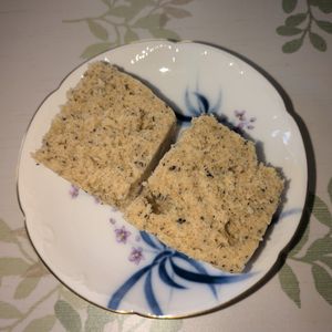 KUMIKOの作ってみた!投稿(【耐熱容器一つで♪黒ゴマときなこのバナナ蒸しケーキ】腸活にも)
