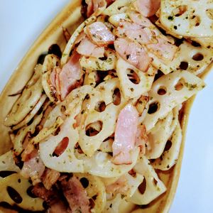 ゆみの作ってみた!投稿(【一口食べたら止まらない！】れんこんののりマヨ炒め)