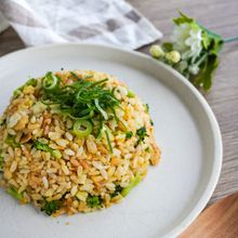 ブロッコリーのガーリック炒飯