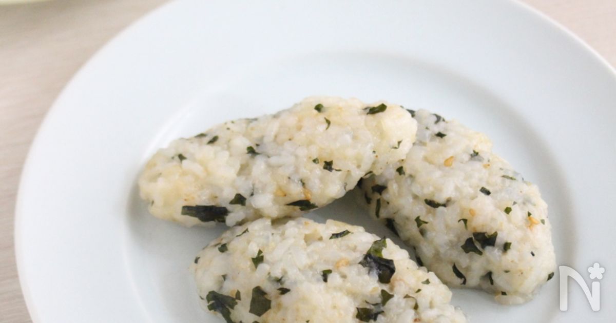 【離乳食】手づかみごはん＊わかめごはんのお焼き
