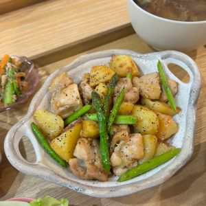 Nの作ってみた!投稿(鶏肉とじゃがいもの塩バター蒸し【#簡単#作り置き#お弁当】)