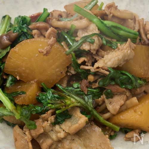 豚バラきのこ大根と春菊の甘辛煮