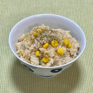 キャピタンの作ってみた!投稿(炊飯器で簡単☆ツナとコーンの炊き込みガーリックピラフ)