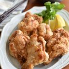 レモン×黒コショウでやみつき！手羽元のから揚げ