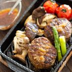 グリルハンバーグ和風玉ねぎソース