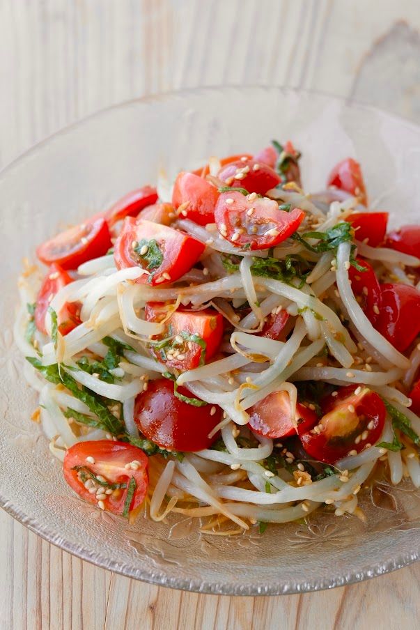 もやしとトマトのやみつきナムル】節約・スピード副菜 | レシピサイトNadia