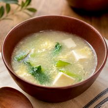 塩昆布のやさしい旨み『チンゲンサイのかきたま中華スープ』