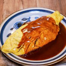 合い挽き肉とポテトのオムレツ（卵を巻くスタイル）