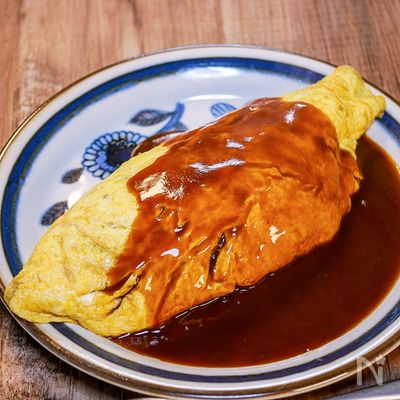 合い挽き肉とポテトのオムレツ(卵を巻くスタイル)