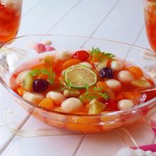 豆腐フルーツ白玉のレッドシロップ