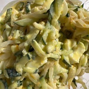 にゃんの作ってみた!投稿(スパイシーなカレー風味の♪無限もやしサラダ)