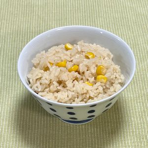 キャピタンの作ってみた!投稿(バター醤油香る♡とうもろこしの炊き込みご飯【#炊飯器】)