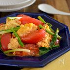 卵とトマトの中華炒め。ごま油で炒めるだけの簡単おかず！