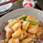 まるで魔法のふっくら仕上♡レンジで簡単！鶏胸肉の甘辛照り焼き