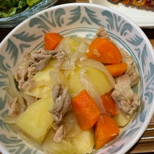 kazuの作ってみた!投稿(【これはやみつき♡︎豚こまの塩バタ肉じゃが】時短節約レシピ)