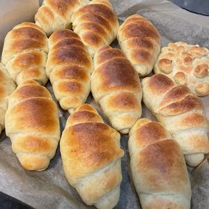 チーズケーキの作ってみた!投稿(発酵なし！びっくりバターロール)