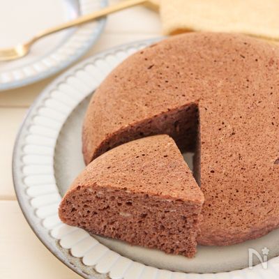 【炊飯器で簡単】ココアバナナ炊飯器ケーキ♪卵・バター不使用