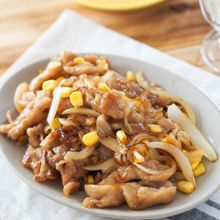 子どもが絶賛！【豚こまコーンのバター照り焼き】