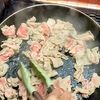 味が染み染み♪【豚肉とごぼうのしぐれ煮】の工程2