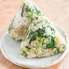 栄養たっぷり！小松菜おかかおにぎり